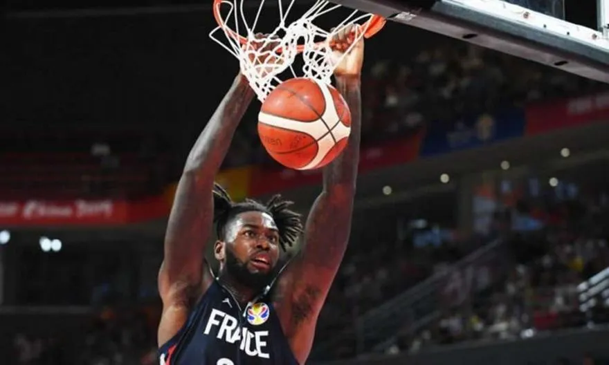 ματίασ λεσόρ — GR news